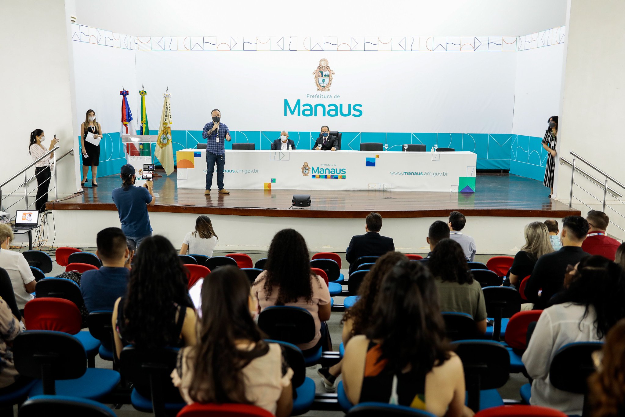 Prefeitura de Manaus tem programação especial de valorização dos estagiários