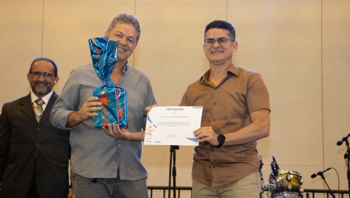 Aos 52 anos, aluno de Nutrição vinculado à Semsa é o Estagiário Nota 10 da Prefeitura de Manaus