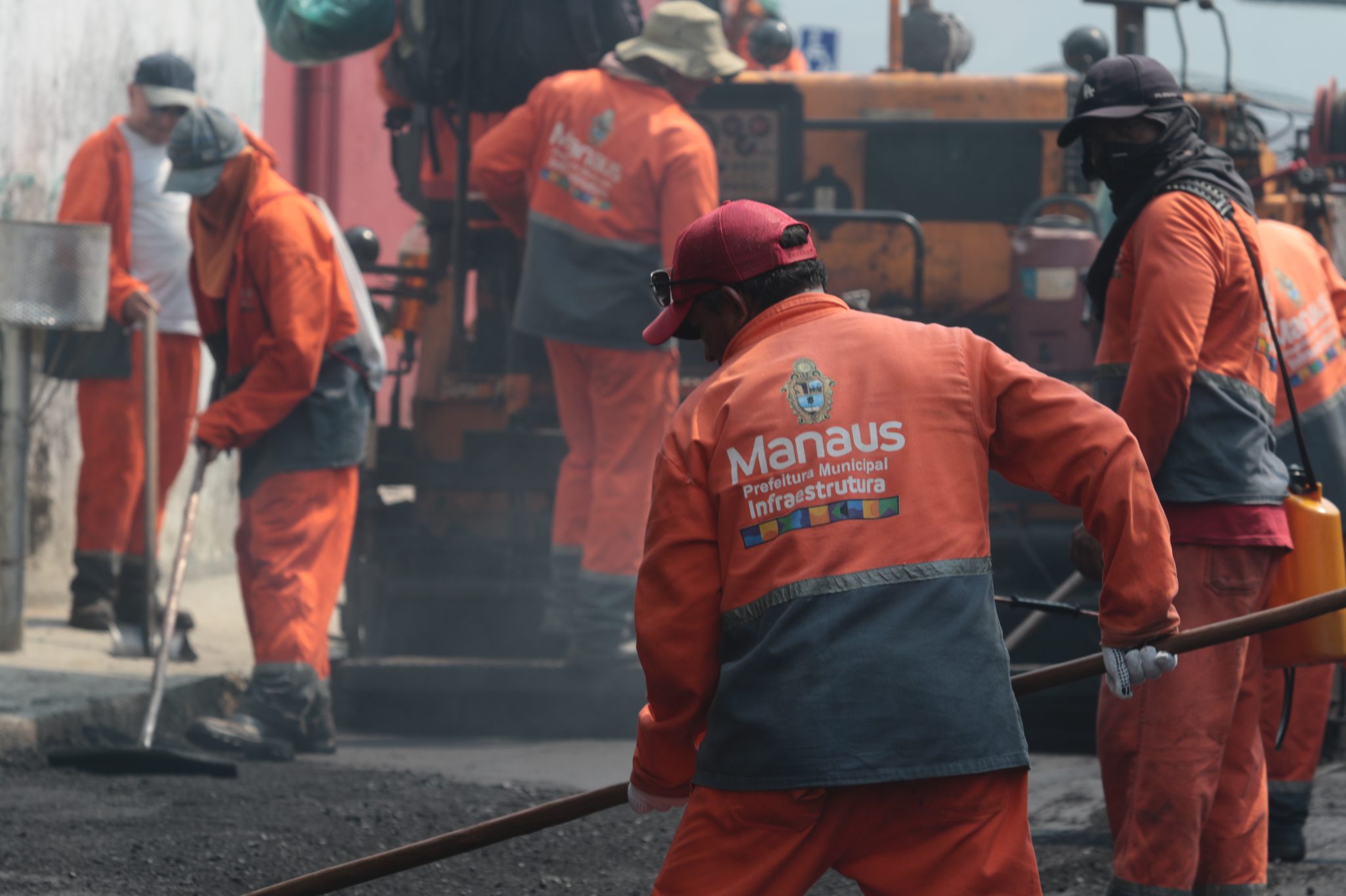 Prefeitura avança com ‘Asfalta Manaus’ nos bairros da zona Sul