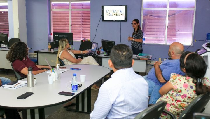 Técnicos compartilham experiências de intercâmbio internacional com grupo da Prefeitura de Manaus