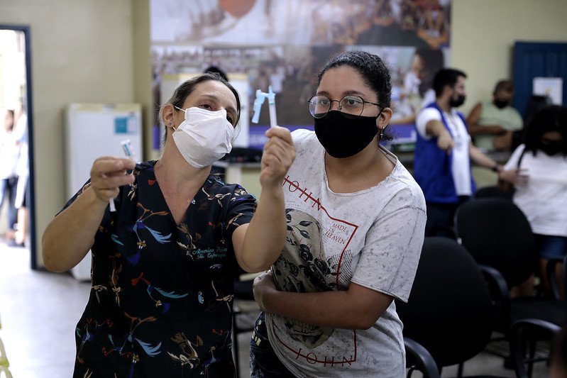 Vacina contra a Covid-19 é ofertada em 11 pontos de Manaus neste sábado,