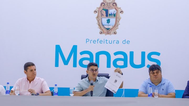 Prefeito David Almeida e vice-prefeito Marcos Rotta desmentem dossiê ilegal vazado