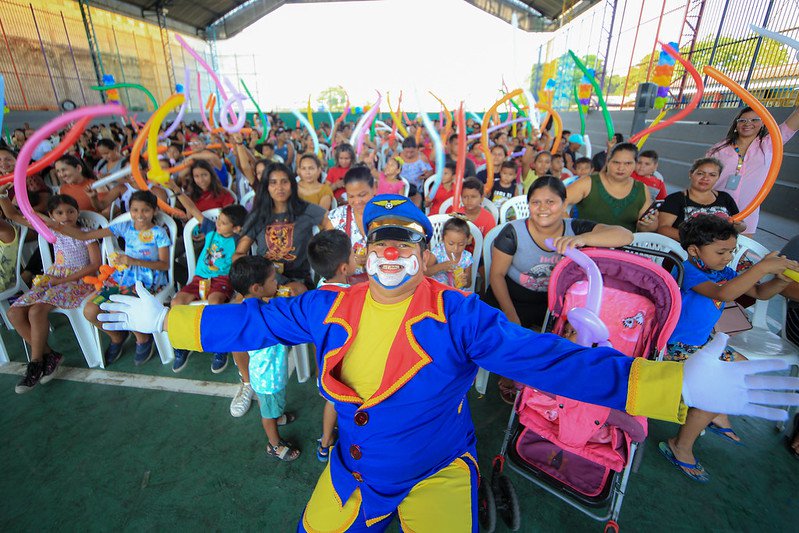Prefeitura de Manaus leva o projeto Circo na Escola para a zona norte da capital