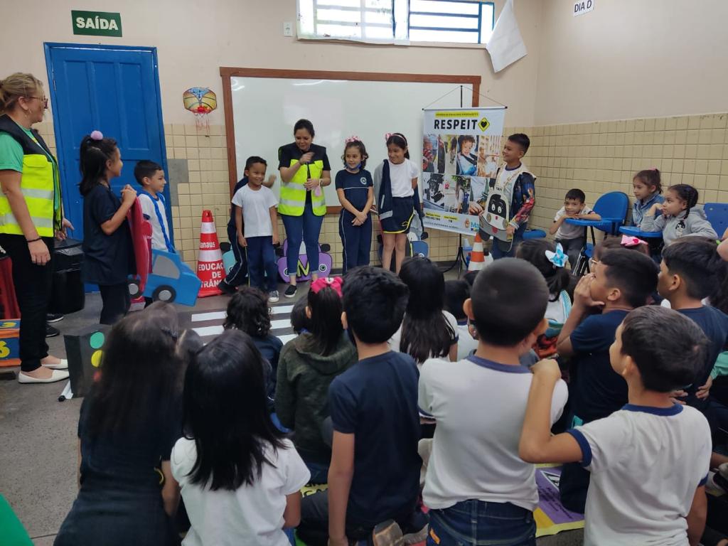 Prefeitura de Manaus leva projeto sobre trânsito seguro para escola estadual