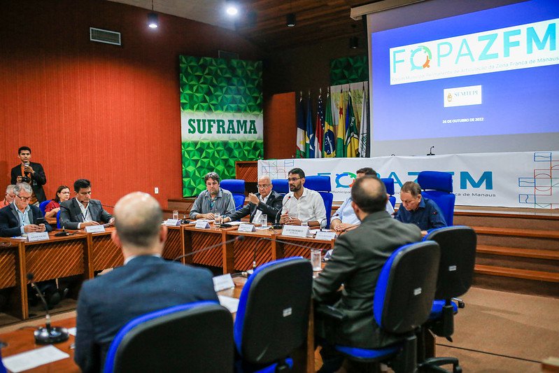 Prefeitura debate 8 pautas na 10ª reunião do Fórum Permanente de Articulação da Zona Franca de Manaus