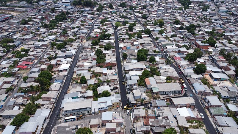Programa ‘Asfalta Manaus’ recupera ruas da comunidade Nossa Senhora de Fátima