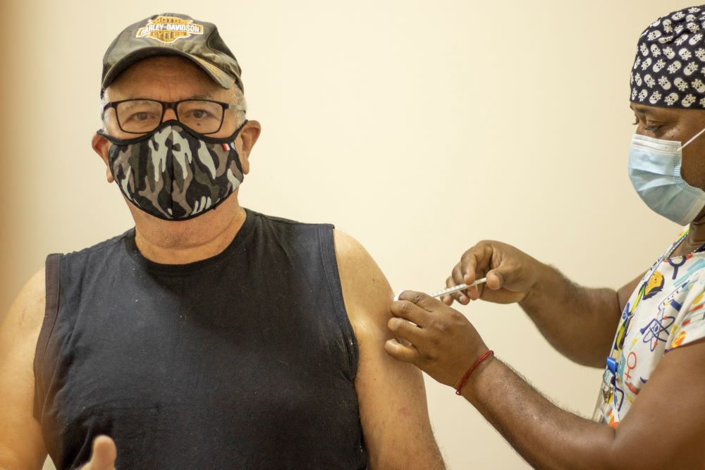 Prefeitura de Manaus convoca mais de 1 milh&atilde;o de 'atrasados' para atualizar  vacina&ccedil;&atilde;o contra a Covid - Prefeitura Municipal de Manaus