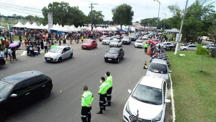 Agentes e fiscais da Prefeitura de Manaus irão atuar para melhoria do trânsito e transporte nas imediações de cemitérios no Dia de Finados