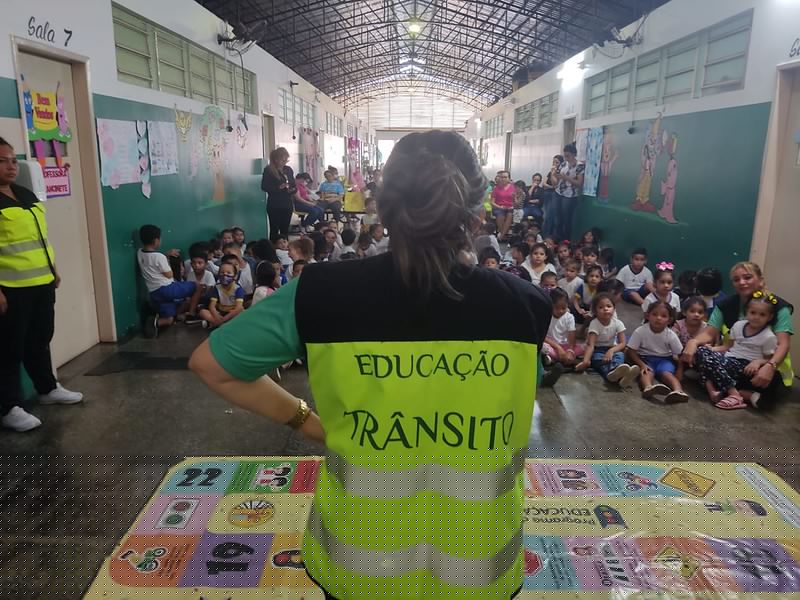 Escola de Ensino Infantil da Prefeitura de Manaus recebe orientações sobre trânsito seguro