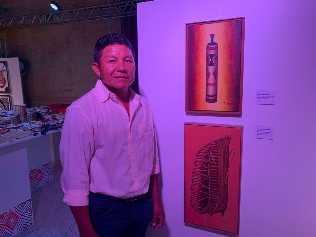 Indígenas veteranos nas artes visuais são estímulo aos participantes da 2ª Mostra de Arte Indígena da Prefeitura de Manaus