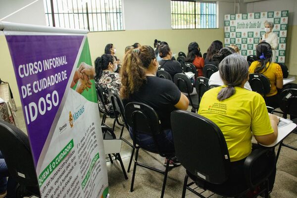 Prefeitura de Manaus abre inscrições para curso de ‘Cuidador Informal de Idoso’