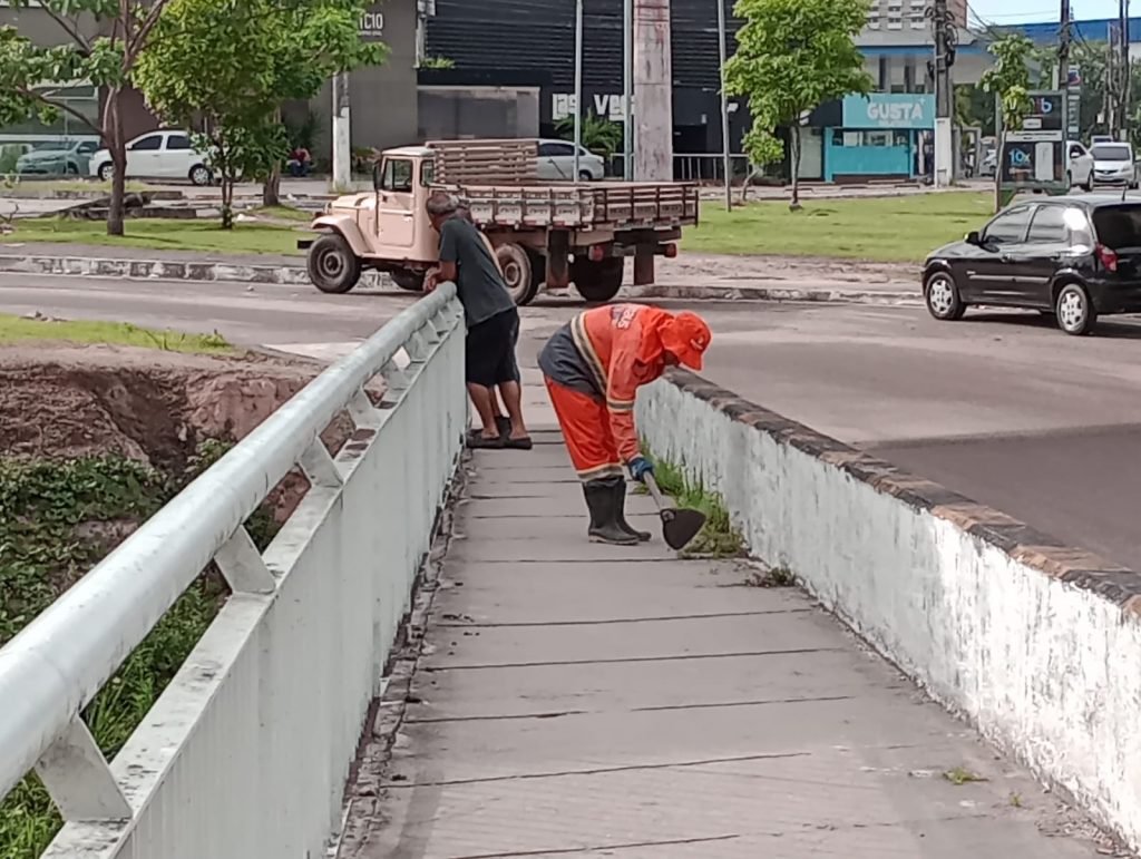Prefeitura de Manaus deu início à mega-ação de limpeza na cidade