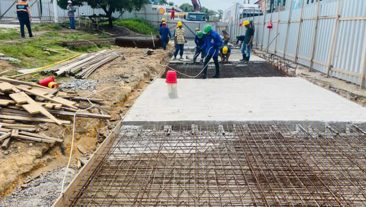 Prefeitura de Manaus intensifica obras de pavimentação no bairro Colônia Oliveira Machado
