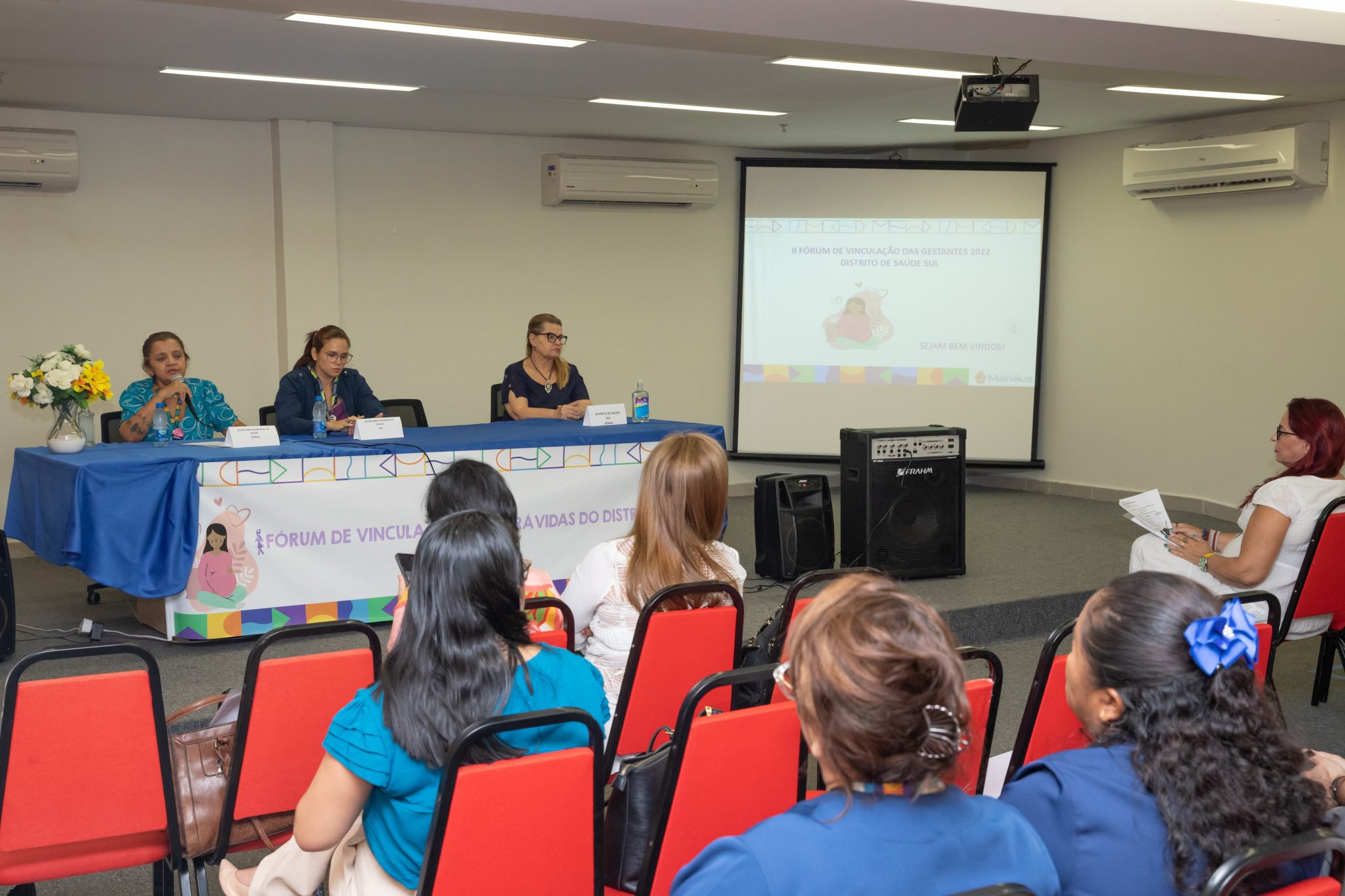 Prefeitura de Manaus realiza fórum para discutir melhorias na rede de atendimento à gestante