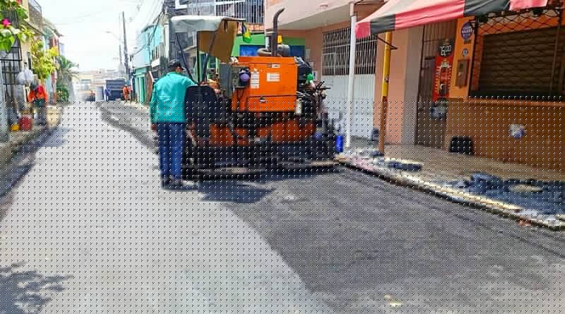 Programa ‘Asfalta Manaus’ conclui nova rua no bairro Compensa, na zona Oeste