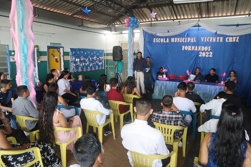 Escola da Prefeitura de Manaus realiza formatura dos alunos do ensino fundamental