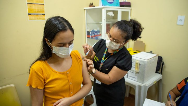 Prefeitura de Manaus disponibiliza dez pontos de vacinação contra a Covid-19 neste sábado