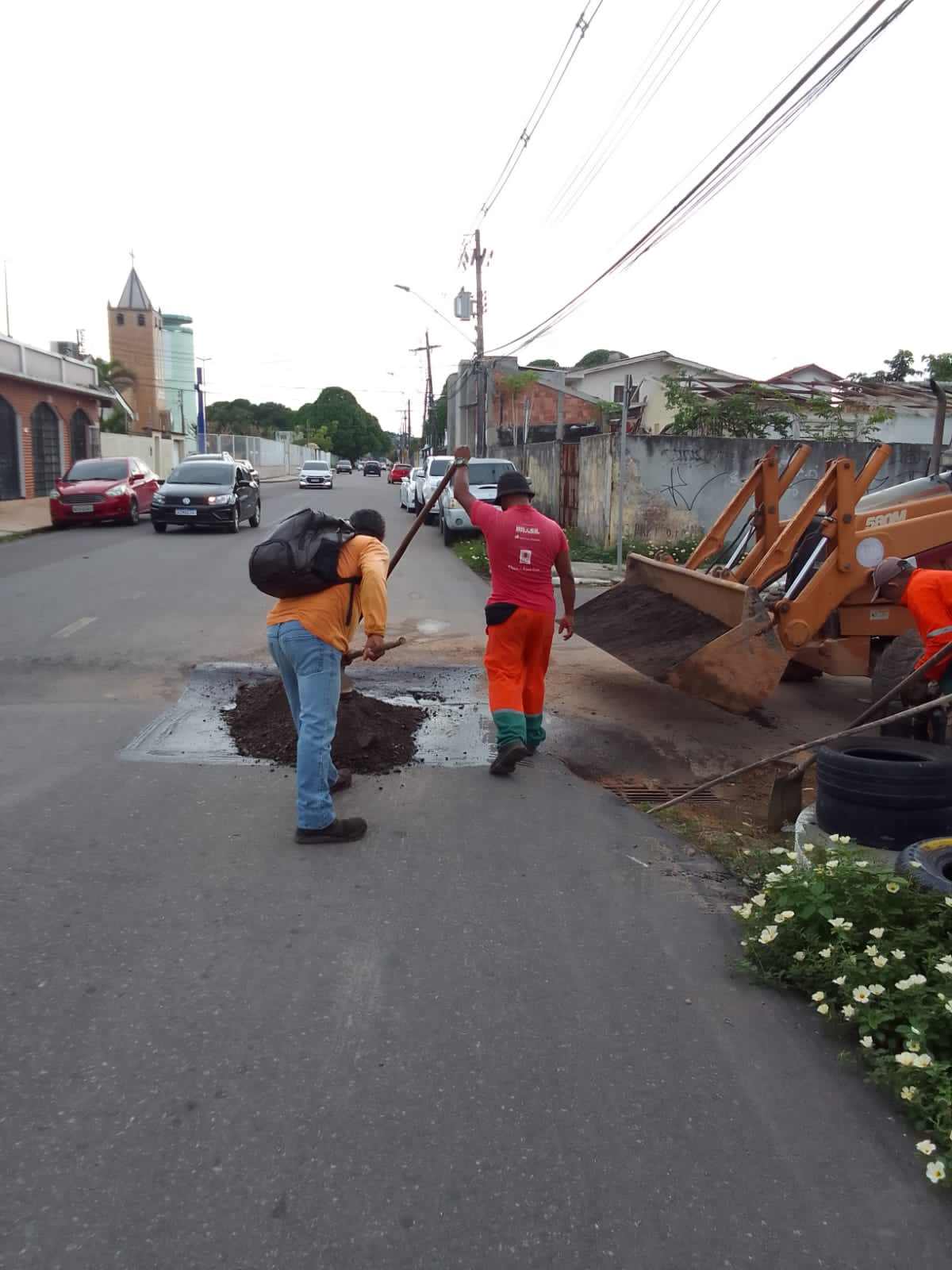 Prefeitura de Manaus leva infraestrutura para mais uma rua do conjunto Campos Elíseos
