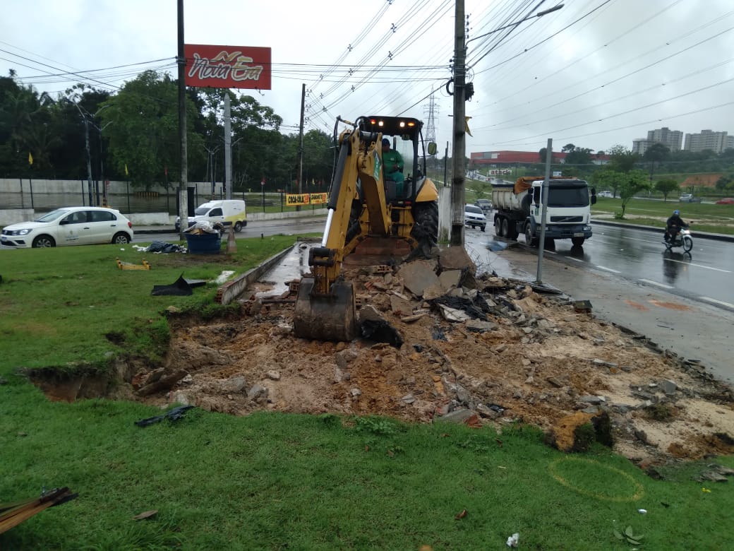 Prefeitura realiza 69 demolições administrativas em área públicas de Manaus até novembro deste ano