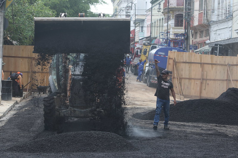 Programa ‘Asfalta Manaus’ leva serviços de recapeamento as zonas Centro-Oeste e Centro-Sul da capital