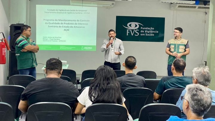 Visa Manaus apresenta palestra sobre boas práticas sanitárias a comerciantes de açaí