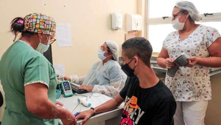 Prefeitura de Manaus anuncia conclusão da 10ª turma do Programa de Residência Médica e abre seleção para preceptores