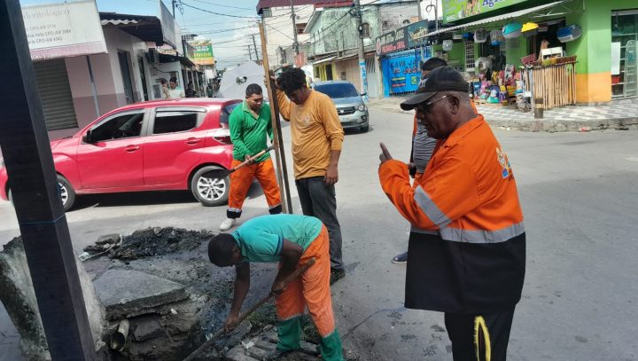 Prefeitura realiza manutenção e limpeza nas redes de drenagem da zona Norte da cidade