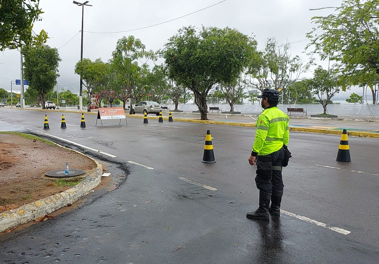 interdição de trânsito