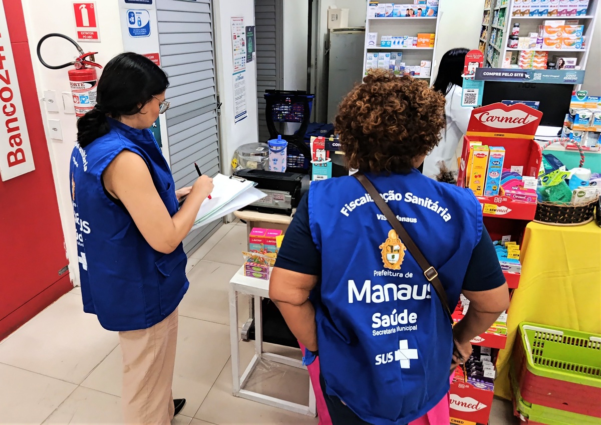 farmacêuticos em drogarias