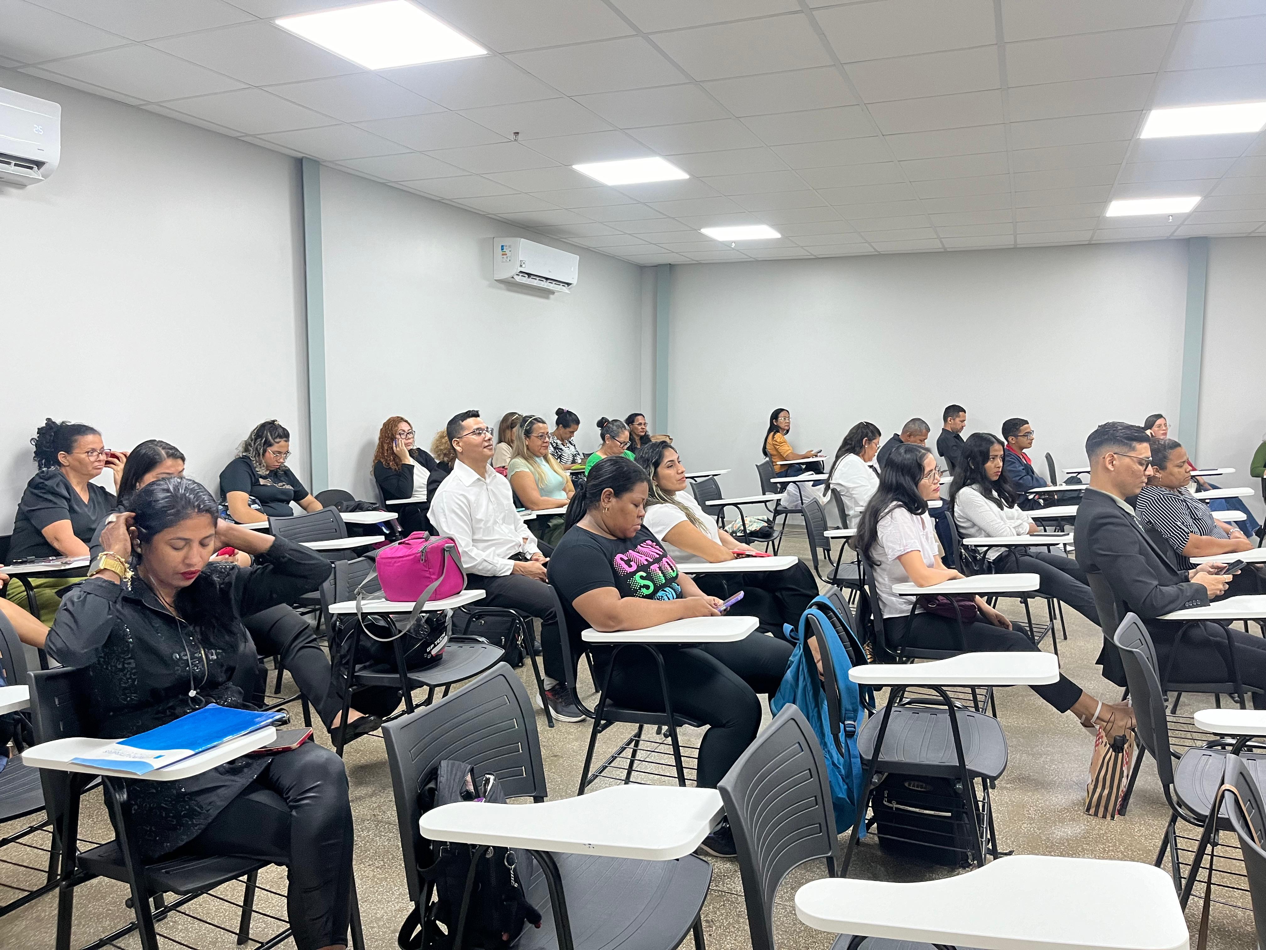 curso ‘Academia de Emprego’