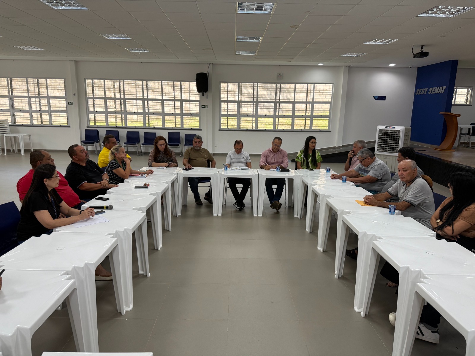 Prefeitura de Manaus avança em parceria com Sest/Senat e Sistema OCB/AM para elaborar grade de cursos de qualificação do transporte complementar Prefeitura de Manaus avança em parceria com Sest/Senat e Sistema OCB/AM para elaborar grade de cursos de qualificação do transporte complementar