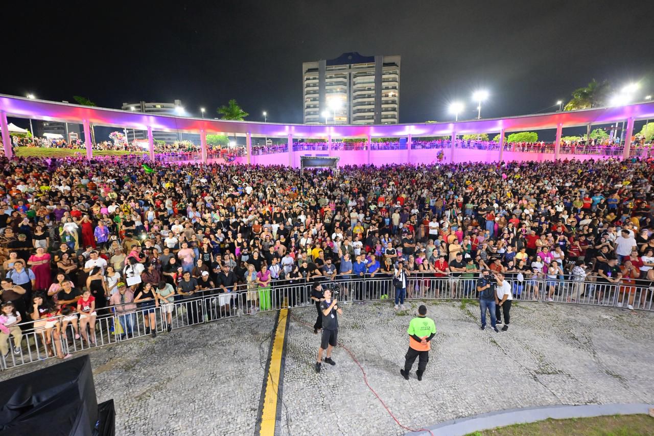 Manaus completa 356 anos com celebração gospel na Ponta Negra e show de Ana Paula Valadão