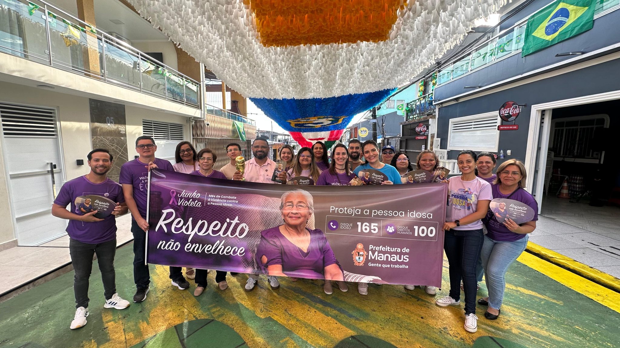 ‘Junho Violeta’ nas Ruas da Copa reforça combate à violência contra a pessoa idosa